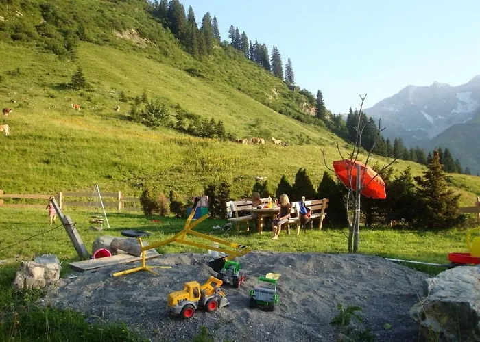 Majestic In Apartment *